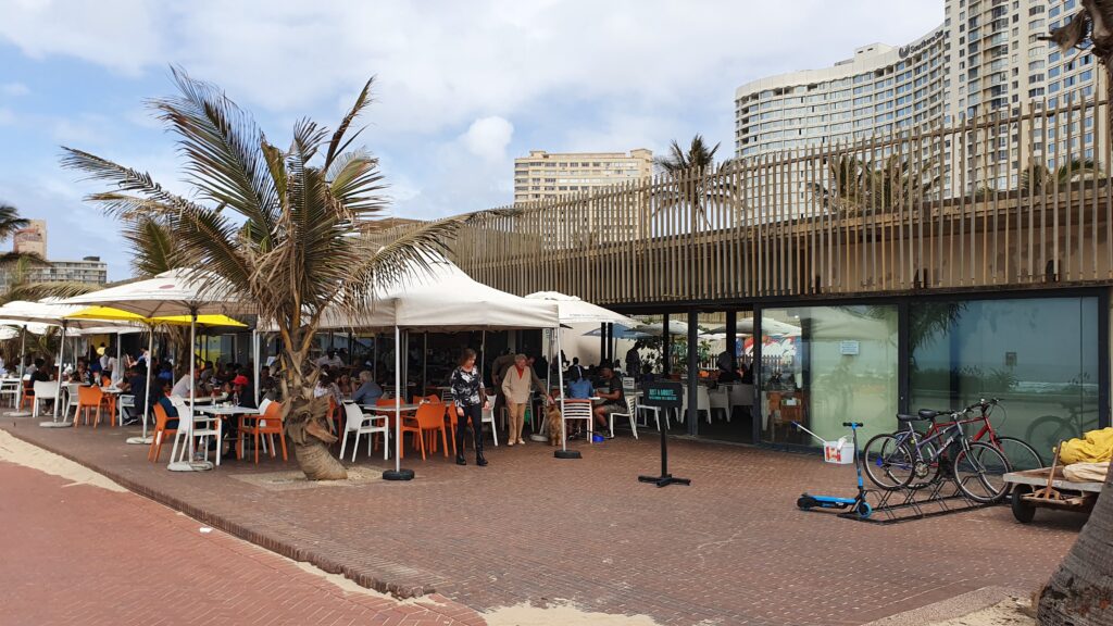 Circus Circus Beach Cafe (Durban)